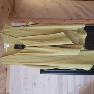 2x sleeveless blouse